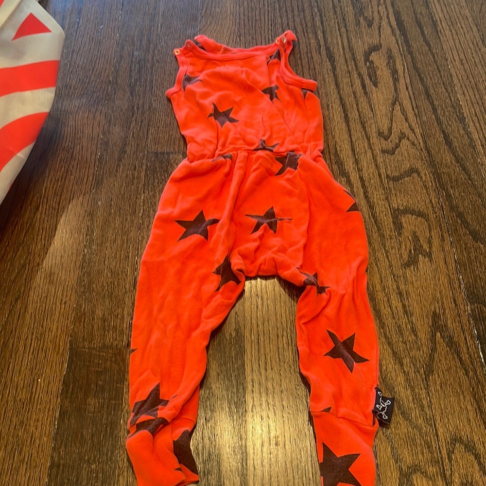 Red and black star nunu one piece jumper
